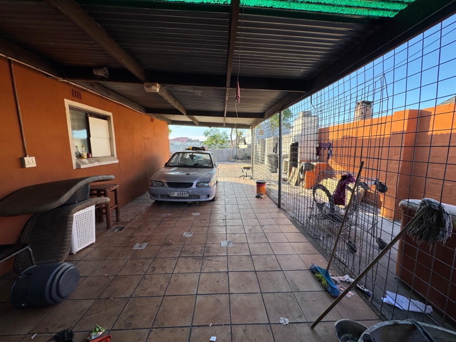 5 Bedroom Property for Sale in Forest Glade Western Cape
